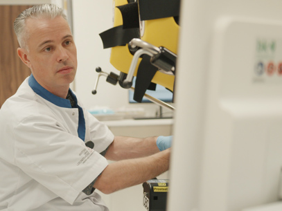 VS Jeroen 02.00 56 26 20.Still043